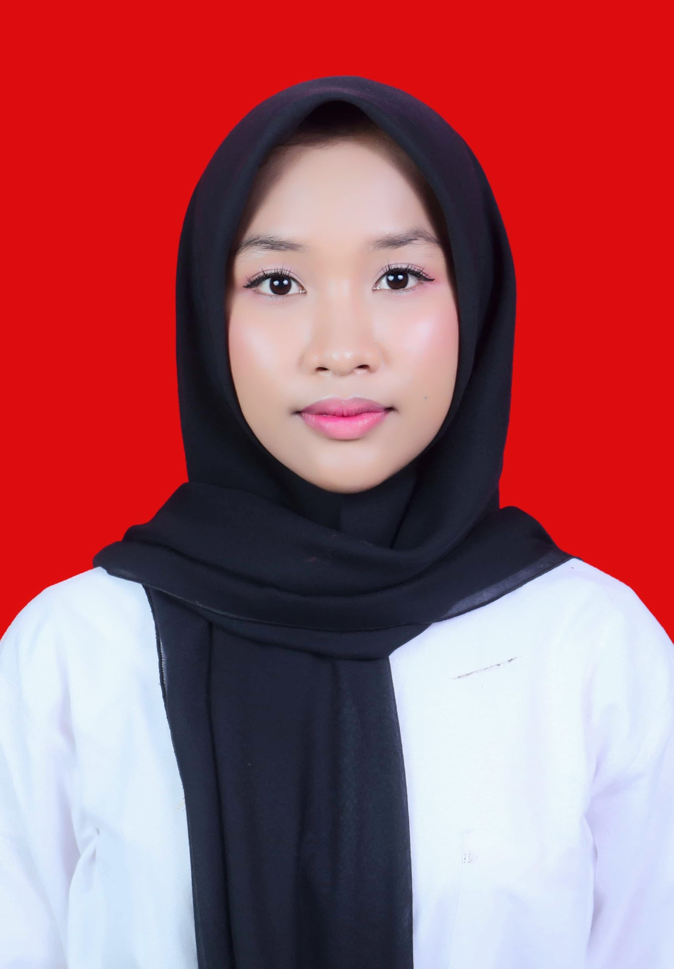 Foto ristia rahmawati